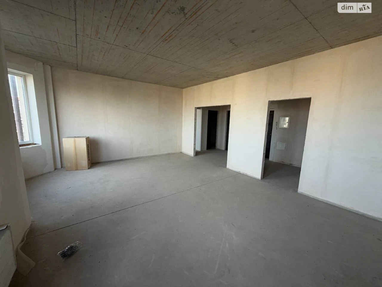 Apartment for Sale: Center