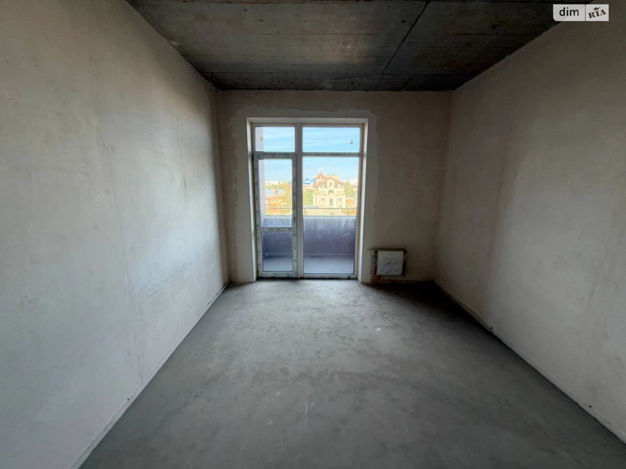 Apartment for Sale: Center
