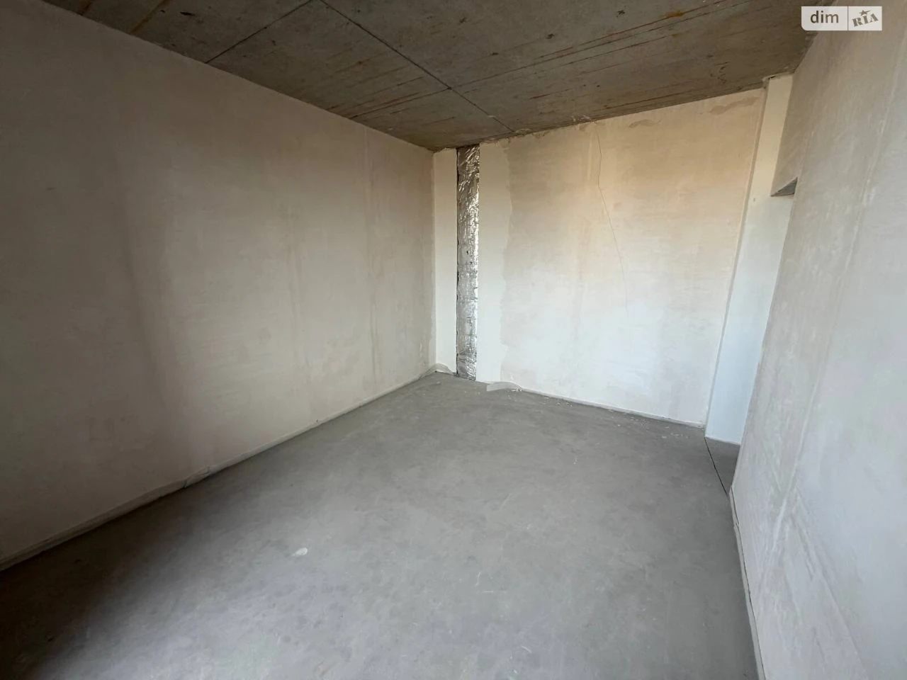 Apartment for Sale: Center