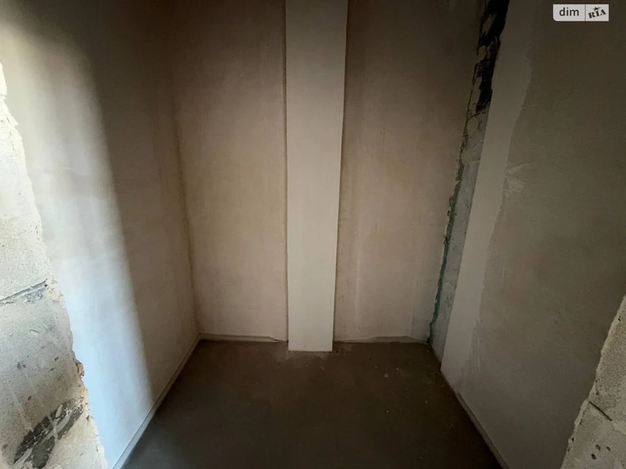 Apartment for Sale: Center
