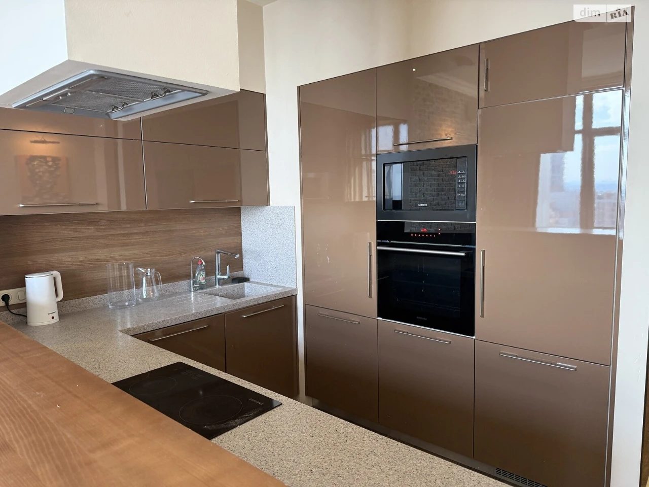 Long-Term Rental Apartment in Chorna Hora
