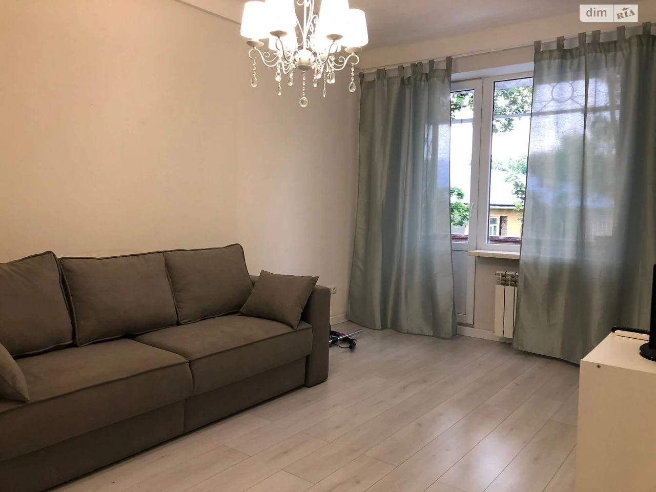 Long-Term Rental Apartment, Holosiiv