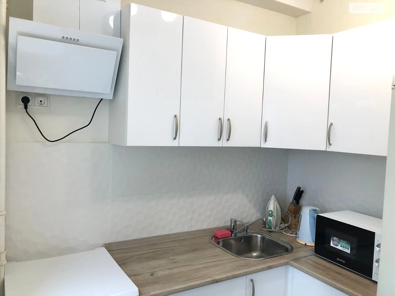 Long-Term Rental Apartment, Holosiiv
