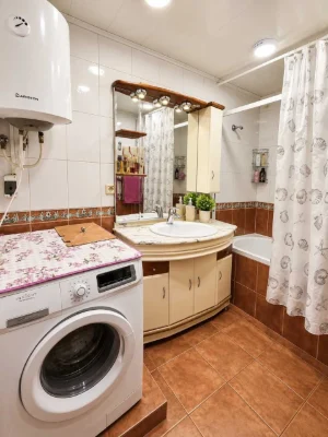 Продам 3к квартиру в кирпичном доме низ Рабочей