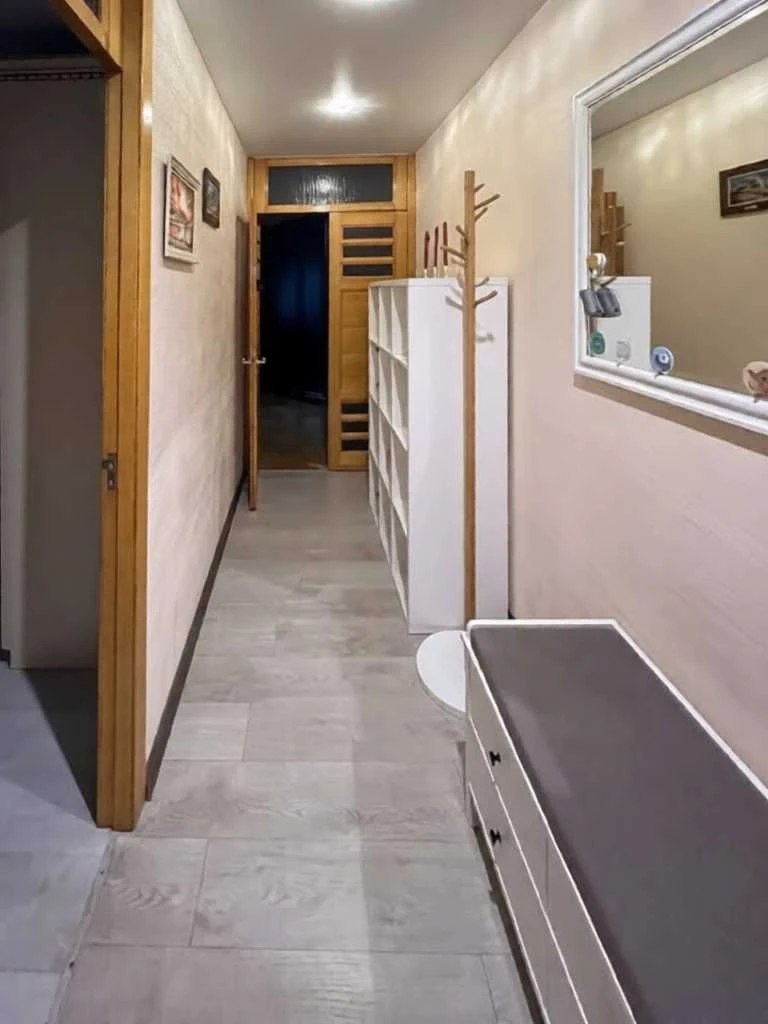 For Sale: 3-Bedroom Apartment on Solnechnaya Nabarozh