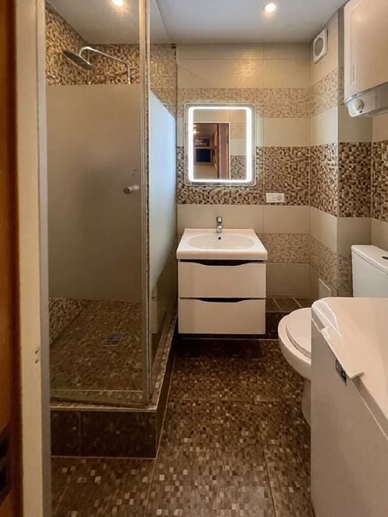 For Sale: 3-Bedroom Apartment on Solnechnaya Nabarozh