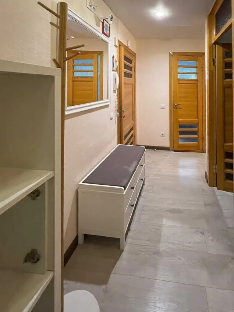 For Sale: 3-Bedroom Apartment on Solnechnaya Nabarozh
