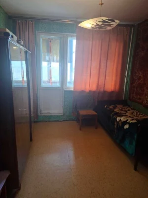 For Sale: 4-room apartment, Saltyovka, St. Studentovskaya metro