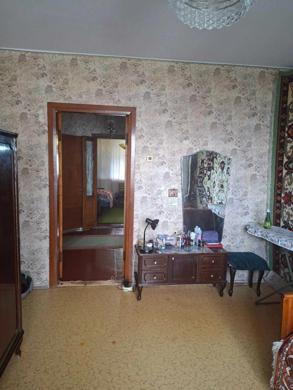 For Sale: 4-room apartment, Saltyovka, St. Studentovskaya metro