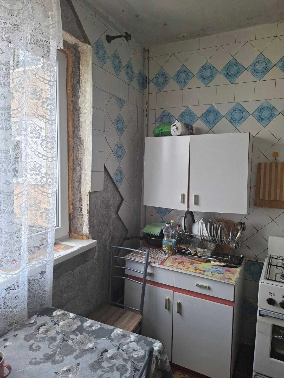 For Sale: 4-room apartment, Saltyovka, St. Studentovskaya metro