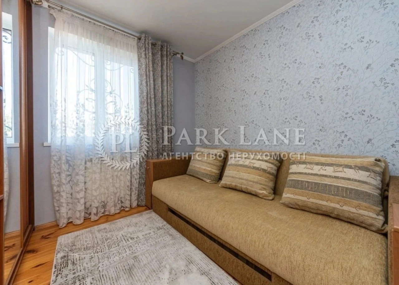 Sale of house on Savva Street (Obolon) in Kyiv / W-7472813