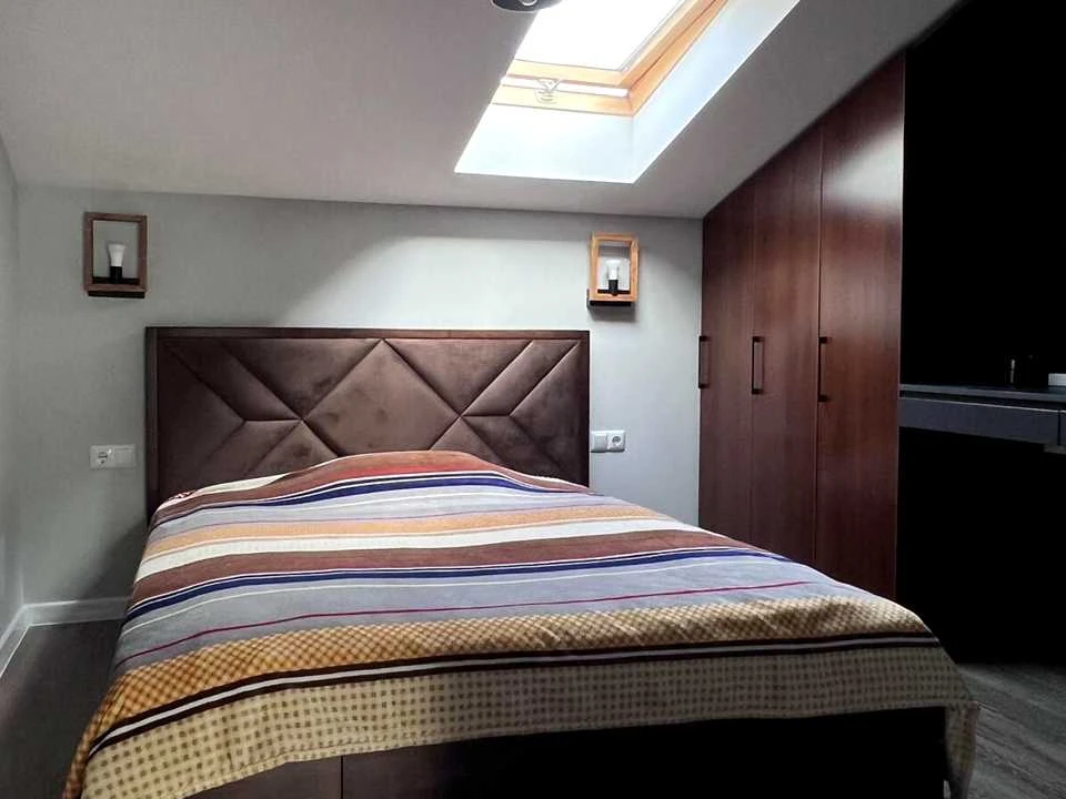 Apartment. Ivano-Frankivsk, Vysochana st.
