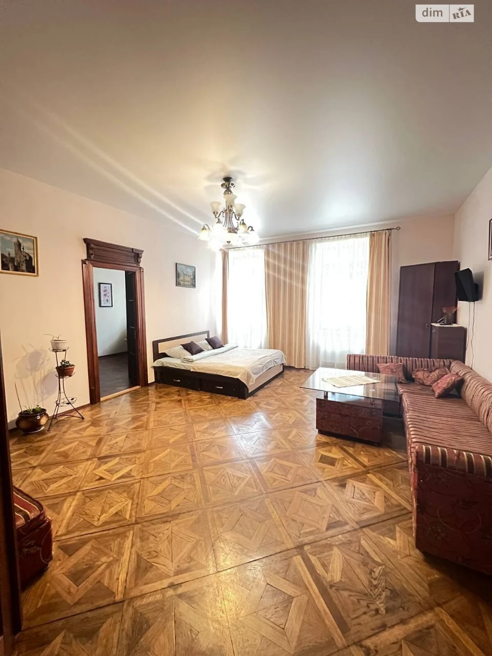Long-Term Apartment Rental - Rynek Plaza