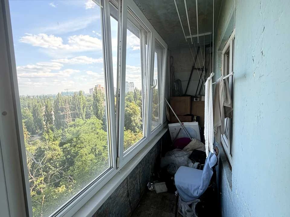 Квартира. Киев, улица Романа Ратушного, 1