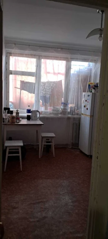 Sale of a 1-room apartment on вул. Великого (Trolebusna) 38 sq.m. in a brick building