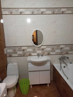Продам велику 1-кімнатну квартиру 51 кв.м  по вул. Глушкова,