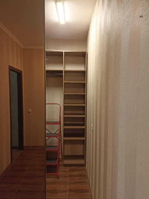 Продам велику 1-кімнатну квартиру 51 кв.м  по вул. Глушкова,