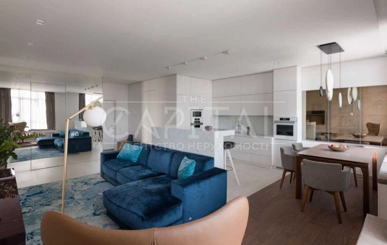 Sale / Apartment / 105 m2 / ЖК Central Park / Pecersky district