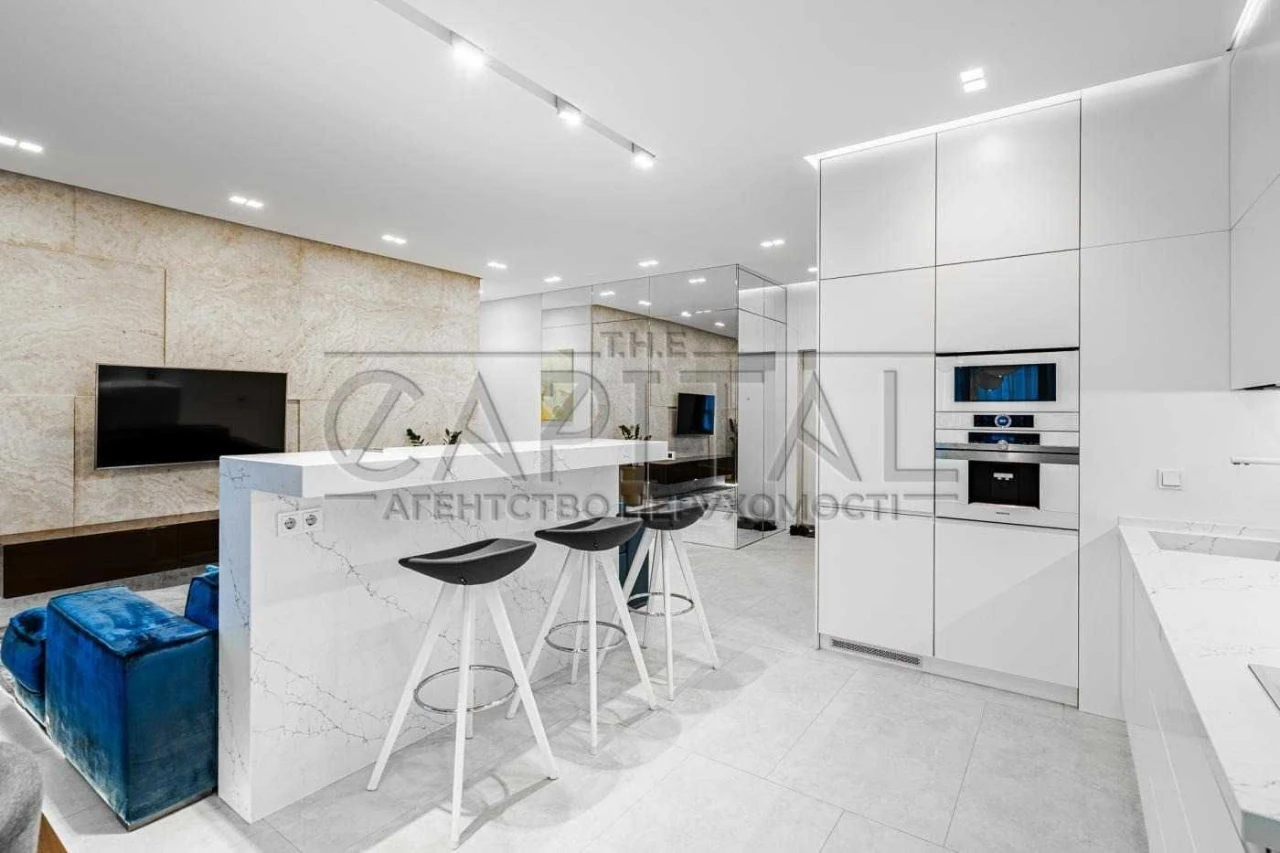 Sale / Apartment / 105 m2 / ЖК Central Park / Pecersky district