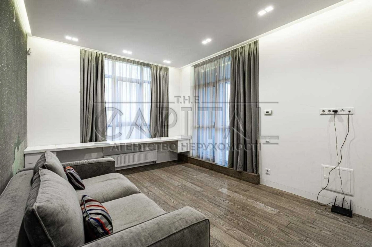 Sale / Apartment / 105 m2 / ЖК Central Park / Pecersky district