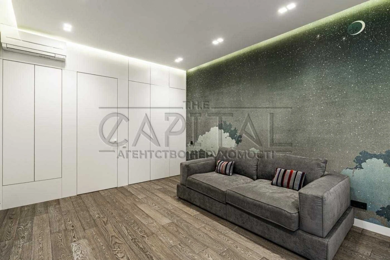 Sale / Apartment / 105 m2 / ЖК Central Park / Pecersky district