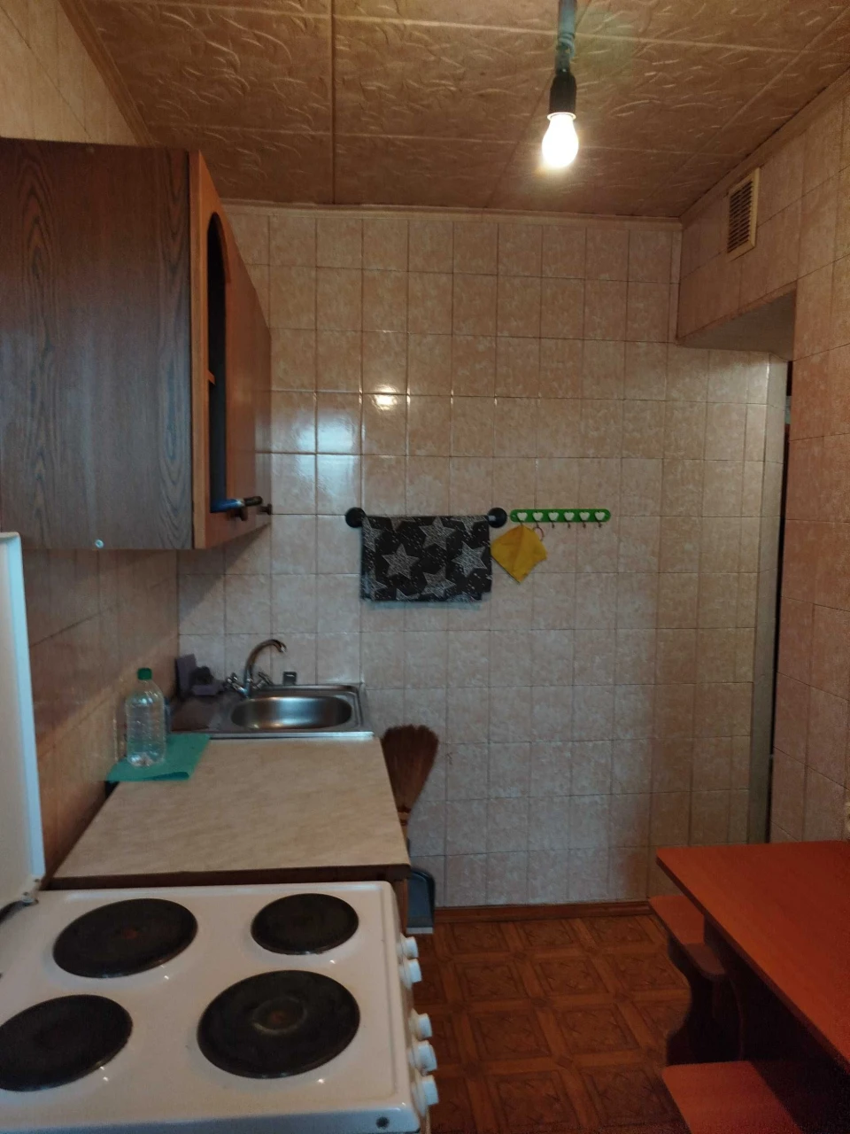 For Sale! 2-room apartment. Kyrgyzskaya Street, Odessa.