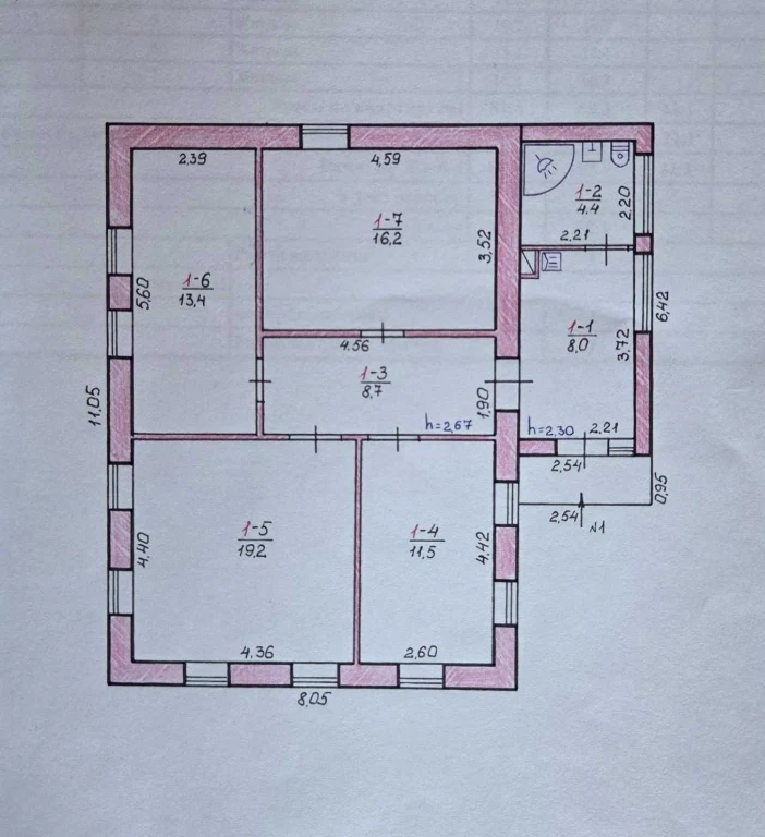 Дом под ремонтом 80 м² на 8 сотках в Матвиевке. Один на всю улицу