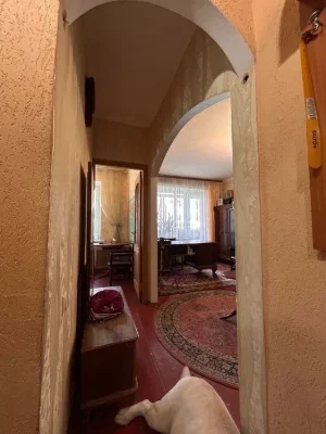 1-room apartment in Syrets metro | brick house | 2 floor