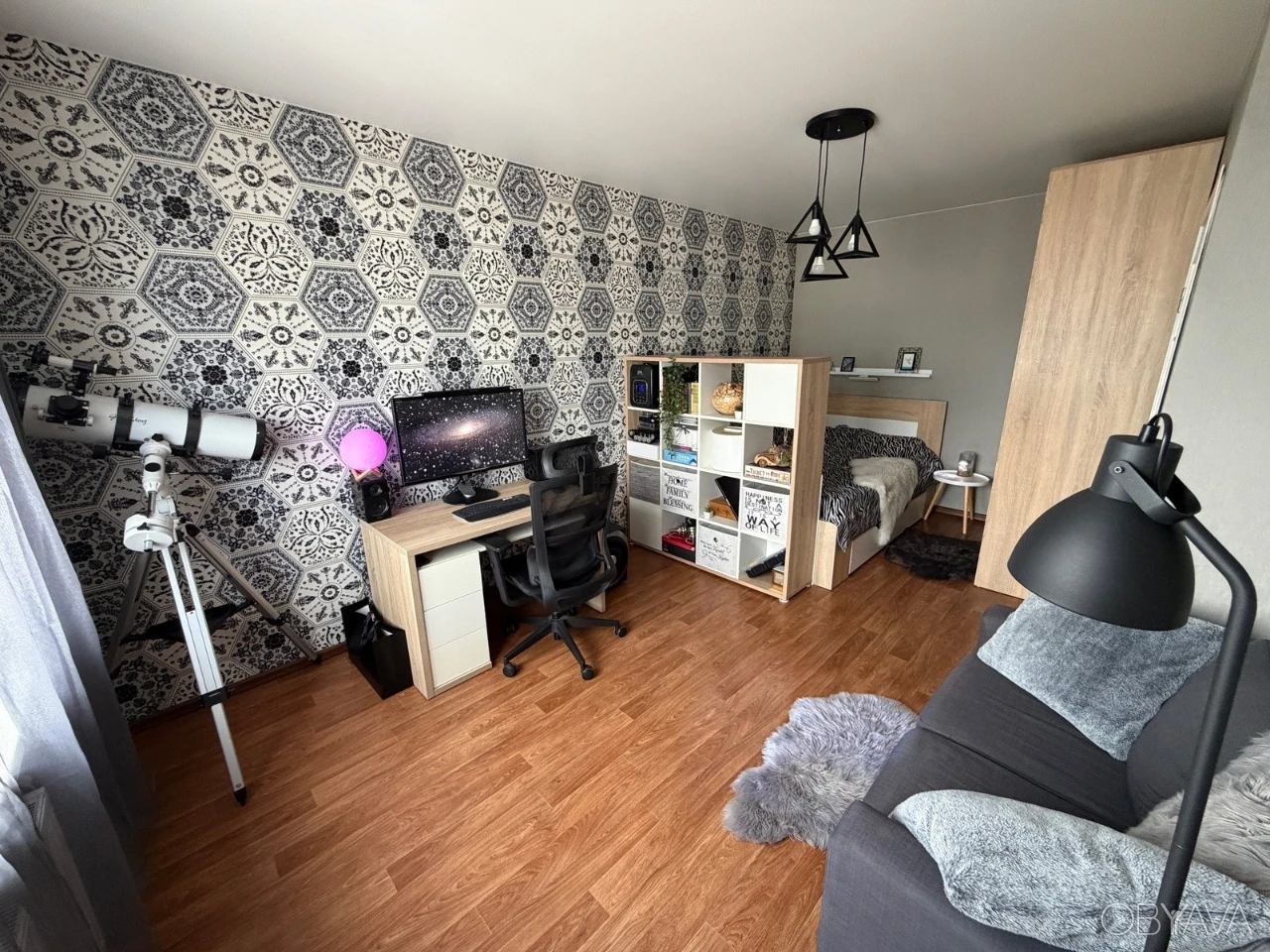 I am selling a 1-room apartment, renovated in European style, in the residential complex "Patriotika" - without