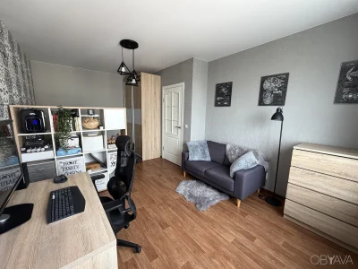 I am selling a 1-room apartment, renovated in European style, in the residential complex "Patriotika" - without