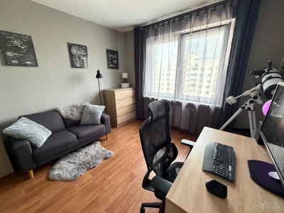 I am selling a 1-room apartment, renovated in European style, in the residential complex "Patriotika" - without