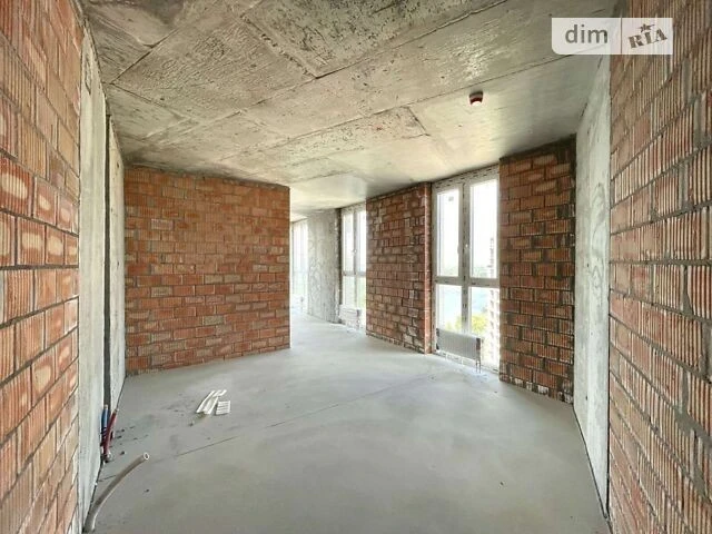 Sale of 3-room apartment 105.6 sq. m on Mykilsko-Slobidska Street