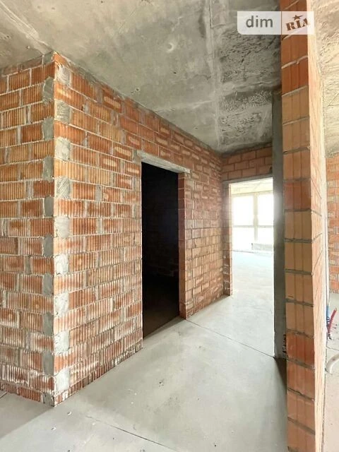 Sale of 3-room apartment 105.6 sq. m on Mykilsko-Slobidska Street
