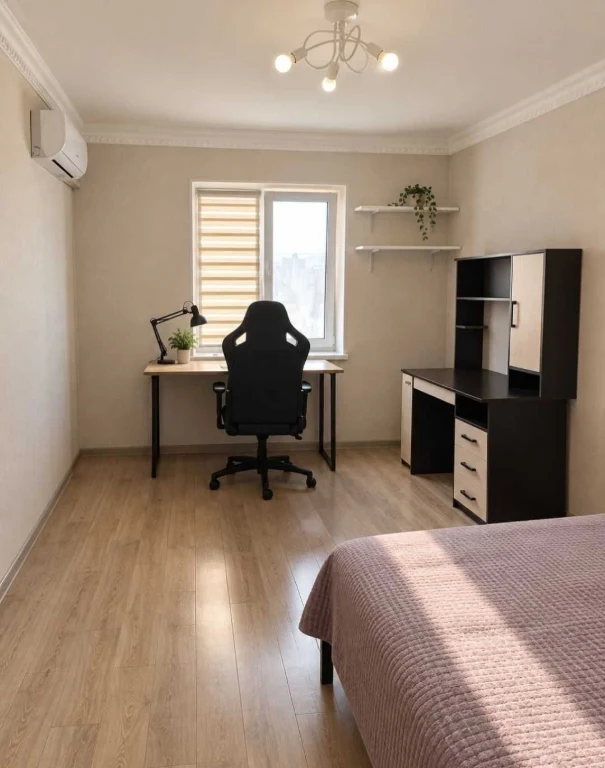Sale of a 3-room apartment 77 sq m in Naboki Sergey (Bazhova), 10, Metro Dar