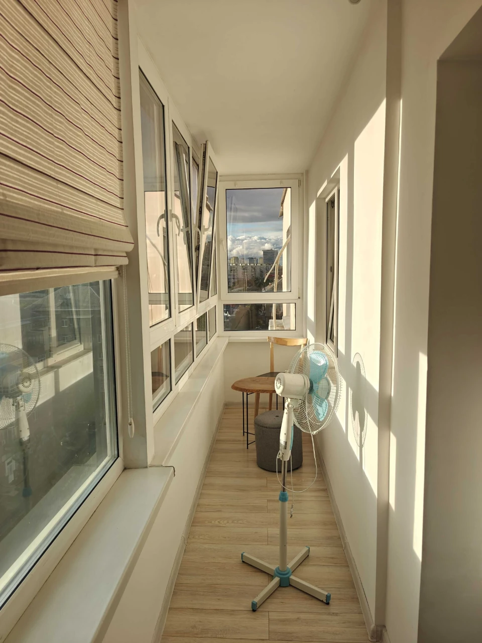 Sale of a 3-room apartment 77 sq m in Naboki Sergey (Bazhova), 10, Metro Dar