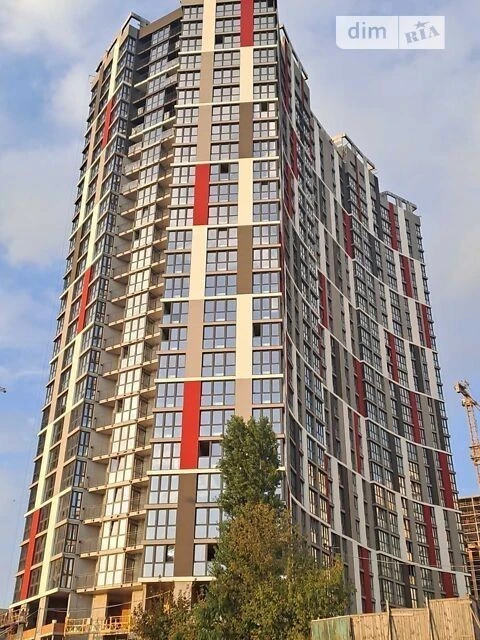 Sale of 3-room apartment 105.6 sq. m on Mykilsko-Slobidska Street