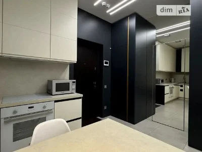 Продаж 1к квартири 46 кв. м на вул. Маккейна Джона 1 • ID 34