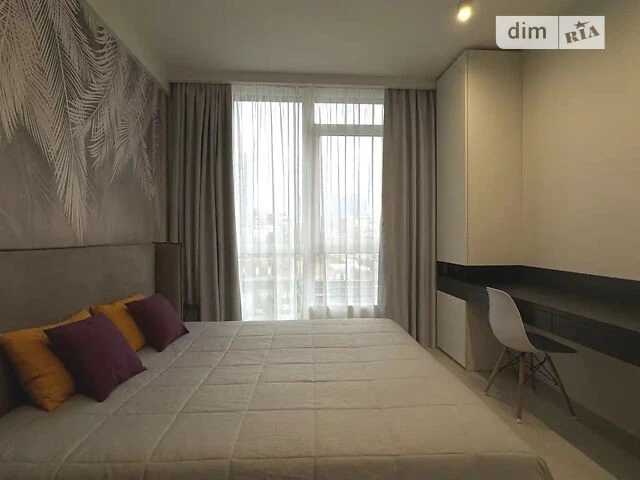 Продаж 1к квартири 46 кв. м на вул. Маккейна Джона 1 • ID 34