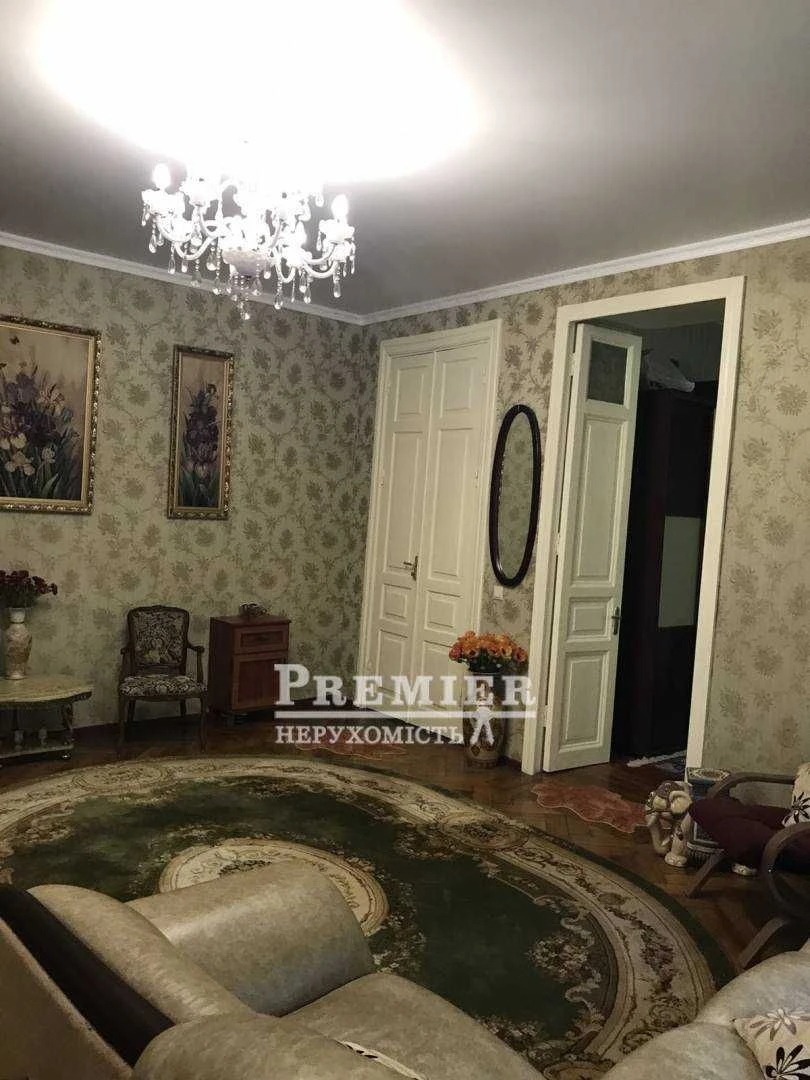 Продается квартира в центре Одессы
