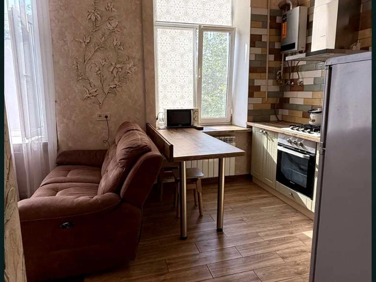 Apartment. Odesa, Ryshelevska Street