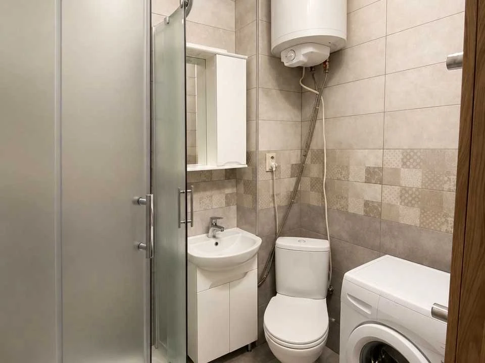 Apartment. Odessa, Vannyy Prospekt.