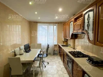 Apartment. Podlisna Street, Kharkiv