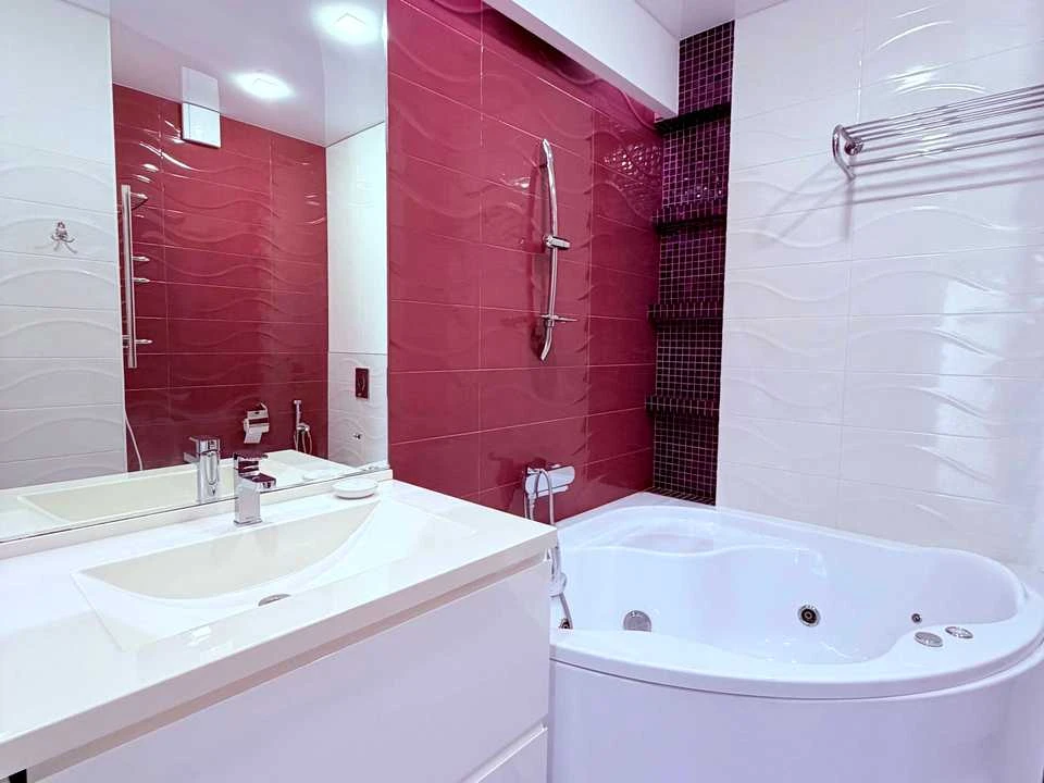 Apartment. Kharkiv, Sadovy Proezd