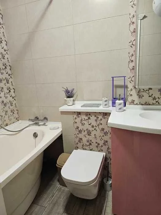 Sale of a spacious 3-room apartment in residential complex Avantaz by Architect Aleshin