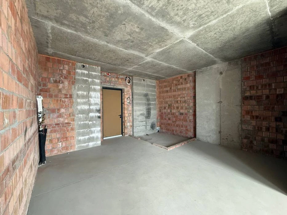 Apartment for sale in the Mayak residential complex near Shevchenko Park