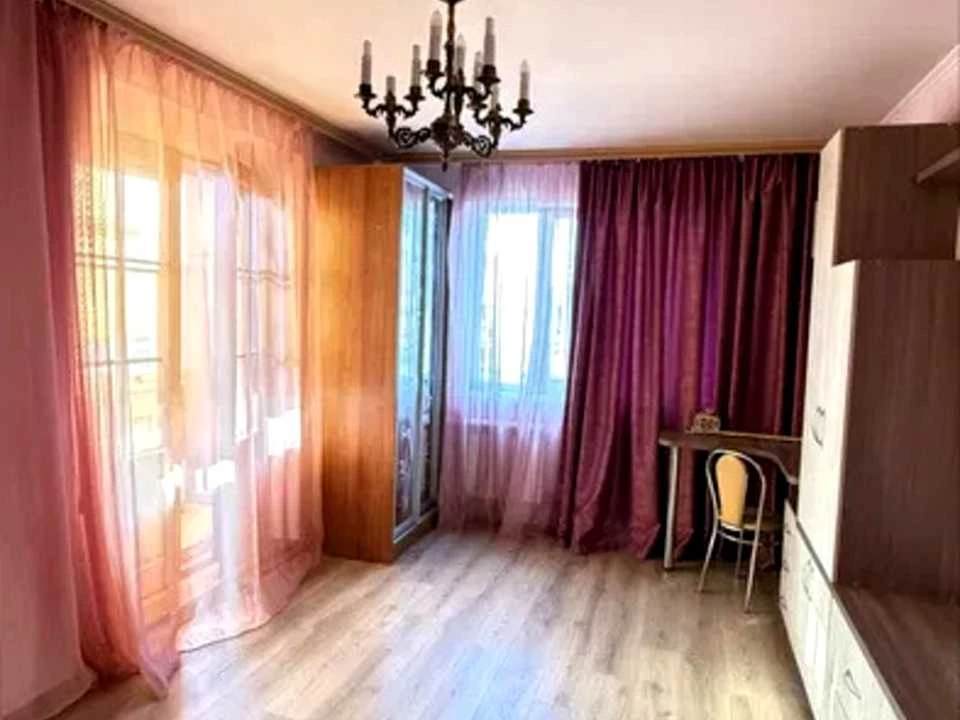 Apartment. Kharkiv, Brigady Charter St. (Marshala Rybalka)