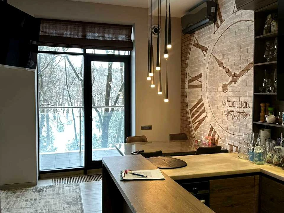 Apartment. Kyiv, Berezne Brosvy Street
