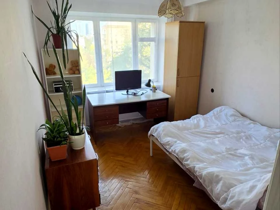 Apartment. Kyiv, Velika Vasylkivska Street