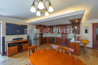 Продажа .  3 к.  Івасюка 22 (Героїв Сталінграду) 22 . 135 м.