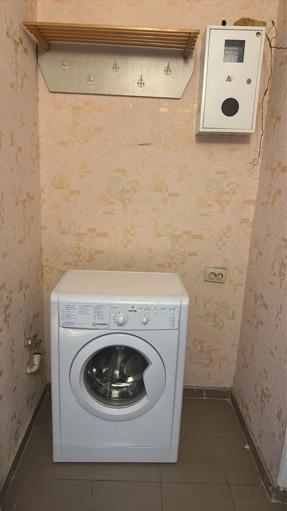 Sale of a 1-room apartment on Відрадний Street 36